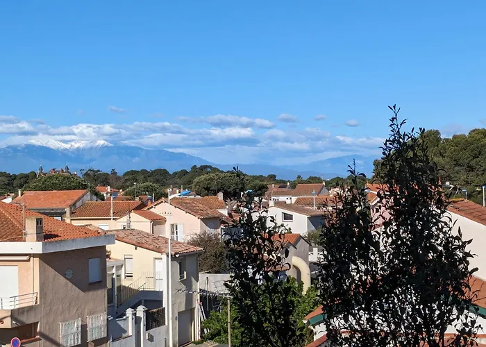 Studio Climatise Avec Balcon - Vue Montagne - 50 M De La Plage