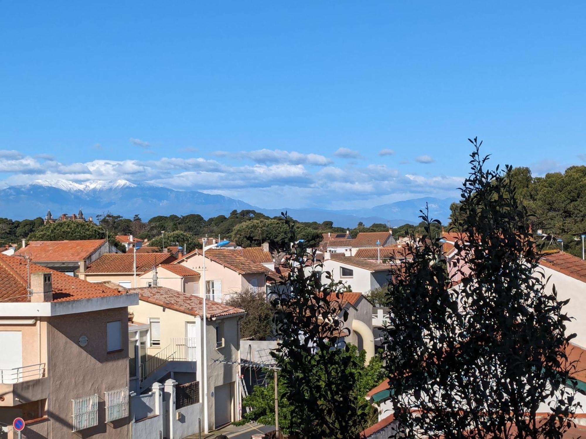 Climatise Avec Balcon - Vue Montagne - 50 M De La Apartment Canet-en-Roussillon